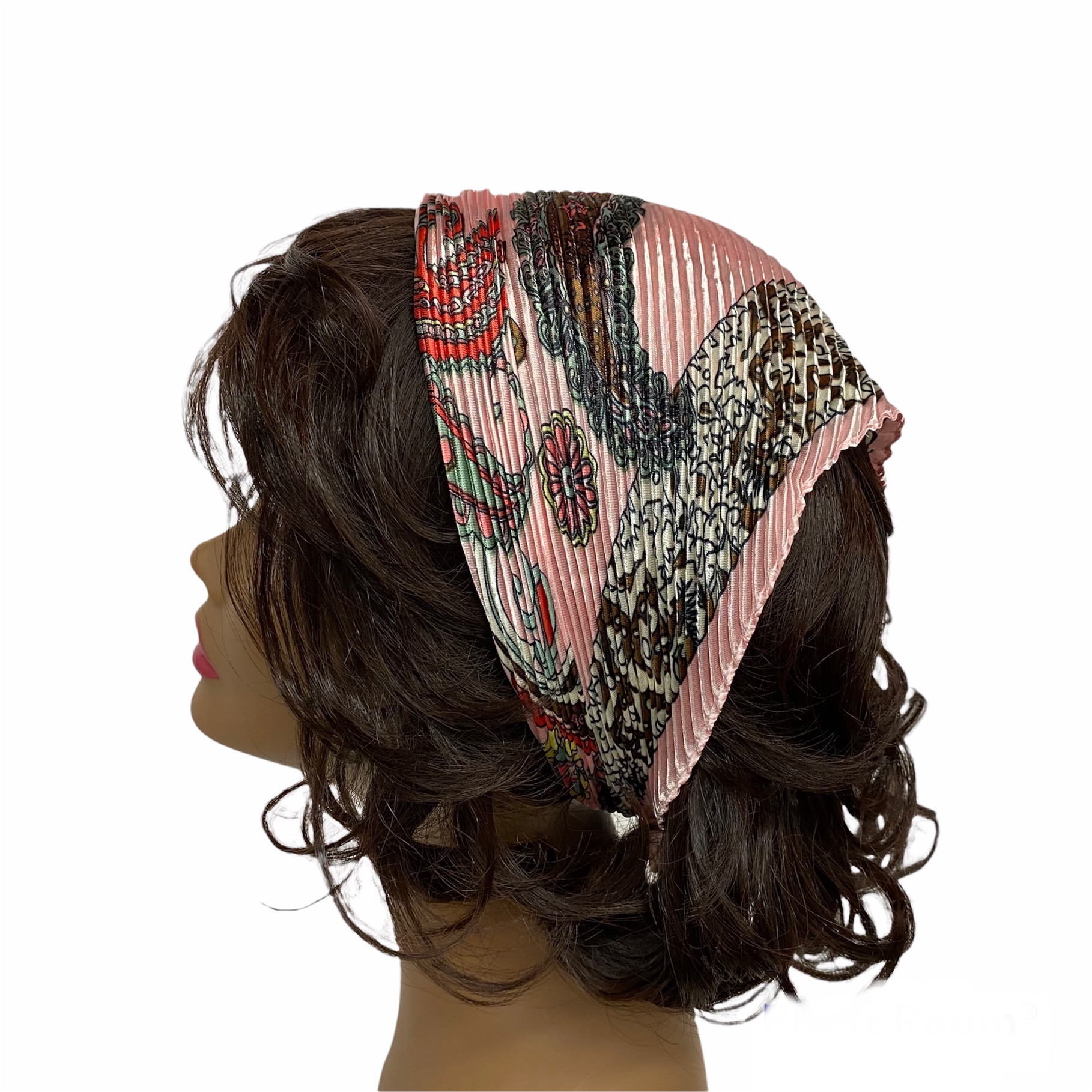 90-25 Polyester Silky Feel Pleated Scarves w/ paisley & border-Pink - Click Image to Close