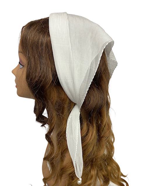 92-01 Polyester Long Pleated Pearl Detail Scarf- White